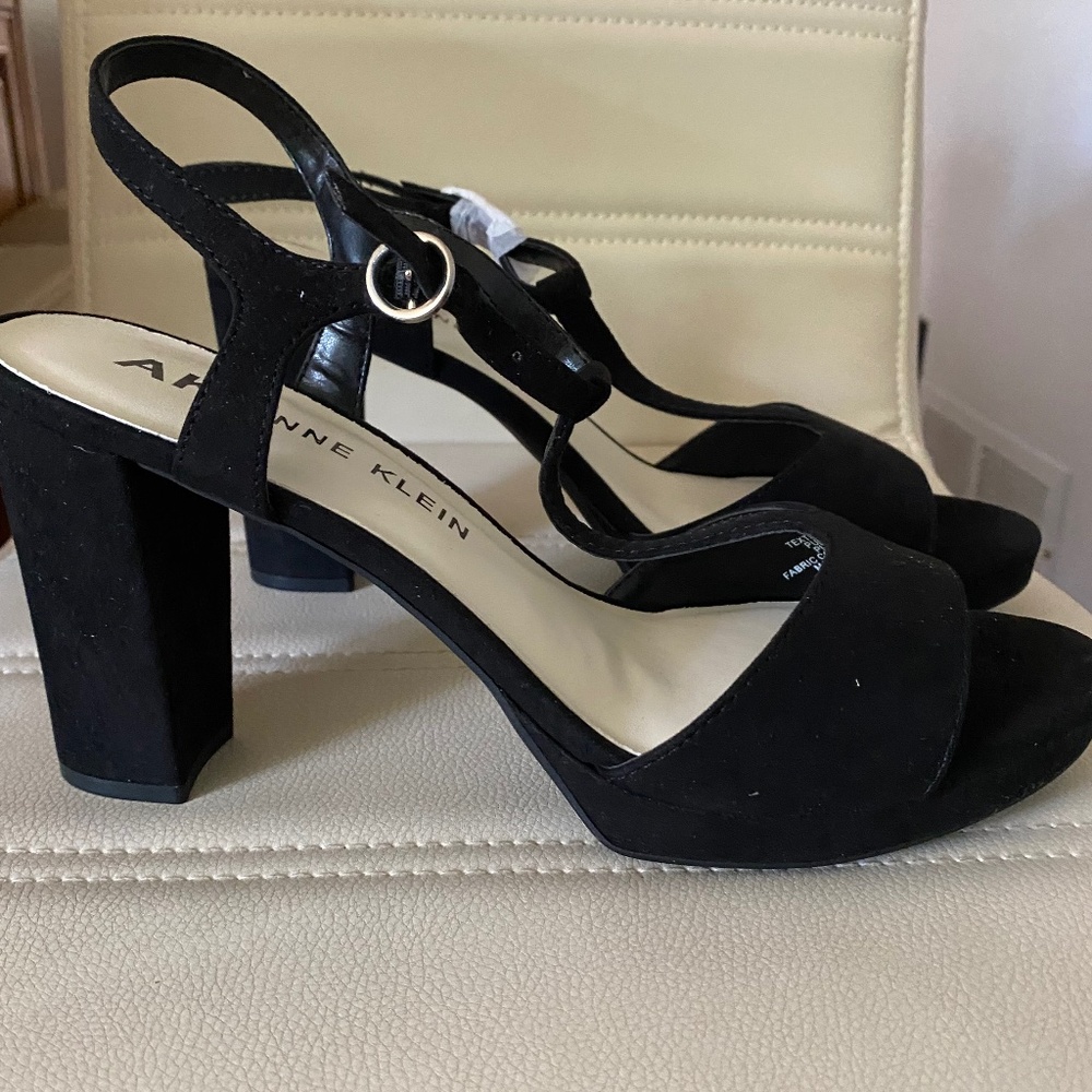 Anne Klein dress heels